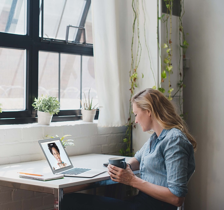 Interior designer working at computer - Stock Image - F016/0959 - Science Photo