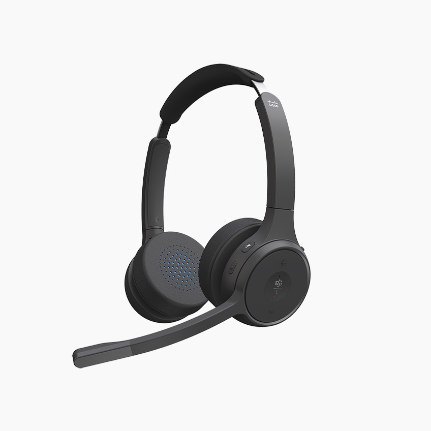 マイクブームアームと Microsoft Teams 専用ボタンが付いている、両耳にあてるタイプの Cisco Headset 720 シリーズ。