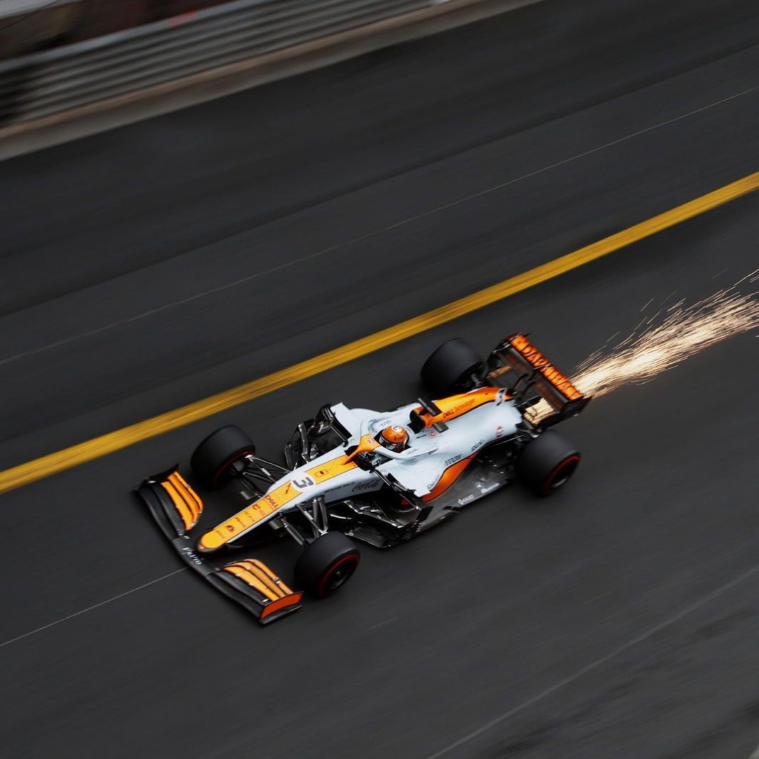 A McLaren usa o Webex para proporcionar experiências de corrida imersiva