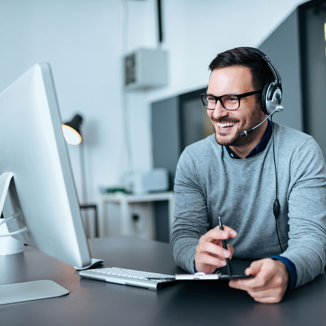 Webex イベントを楽しむユーザー