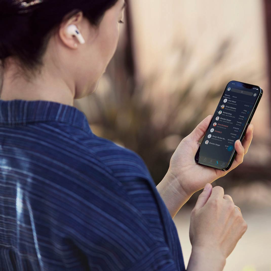 User enjoys Webex Calling on the go