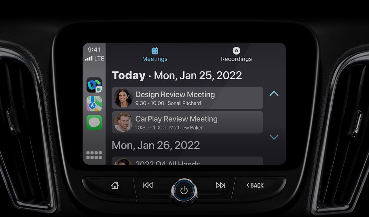 Apple CarPlay and Webex integration displayed on automobile dashboard.